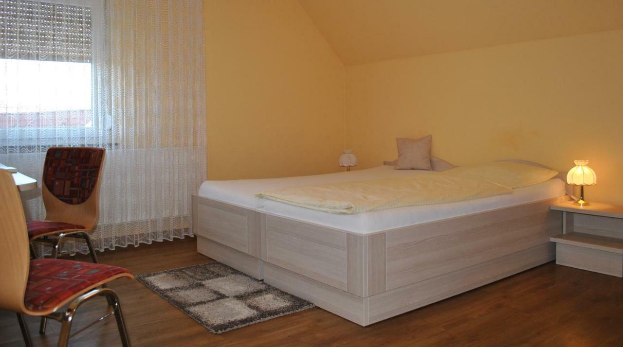 Landgasthof Fleischhauer Homberg  Экстерьер фото
